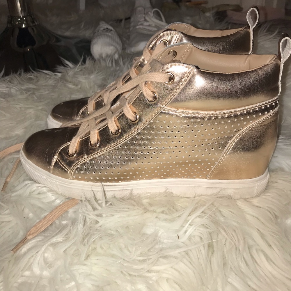 rose gold steve madden hightop sneakers